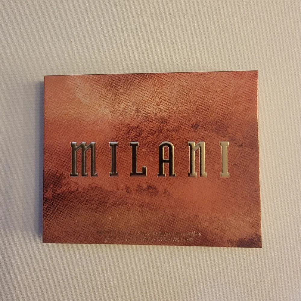 MILANI All-Inclusive Eye, Cheek & Face Palette – Volume 110 Light to Medium NIB - Picture 2 of 6